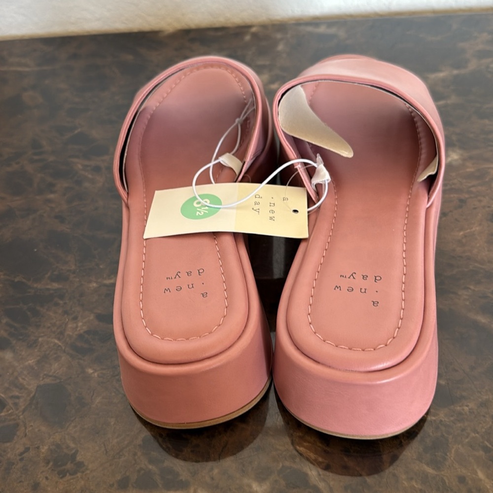 NEW! Carlita Wedge Platform Slide Sandals - A New Day, Pink. Size 8.5 - Picture 4 of 8